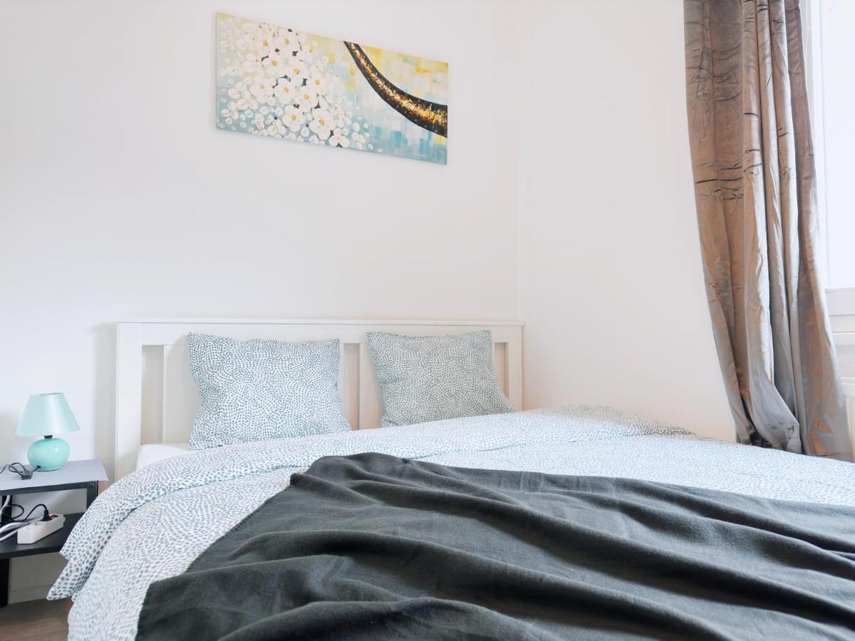 Charming Three Bedrooms Near Station * Wien
