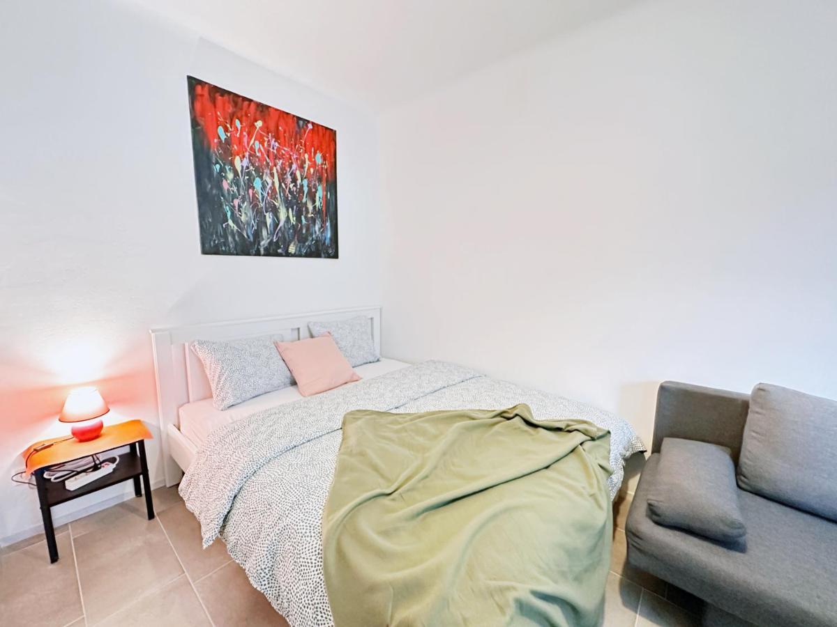 Apartment Charming Three Bedrooms Near Station Wien